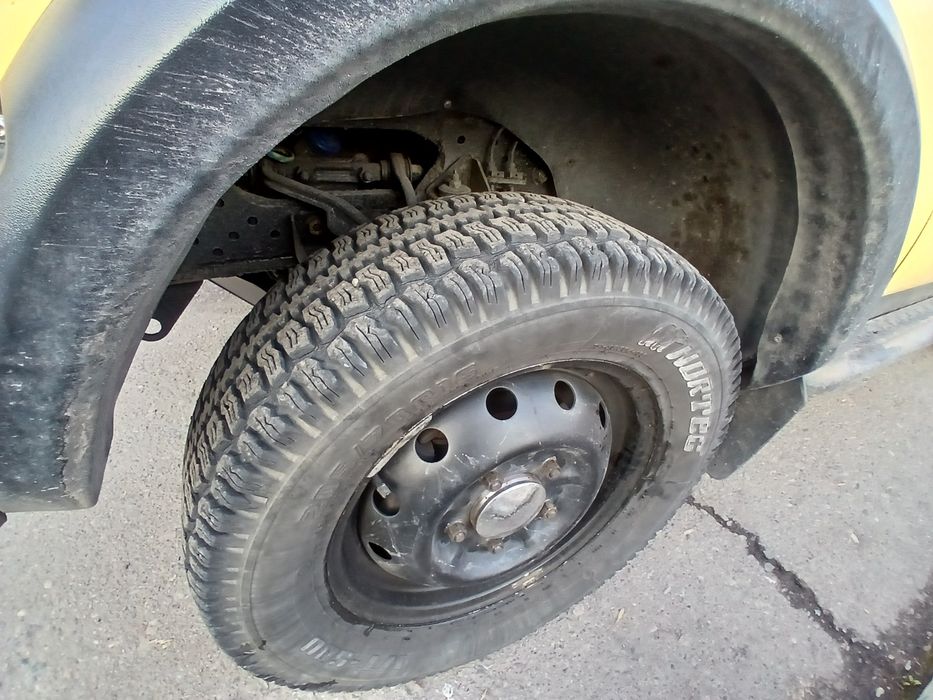 Сотилади Нива 1983 йил