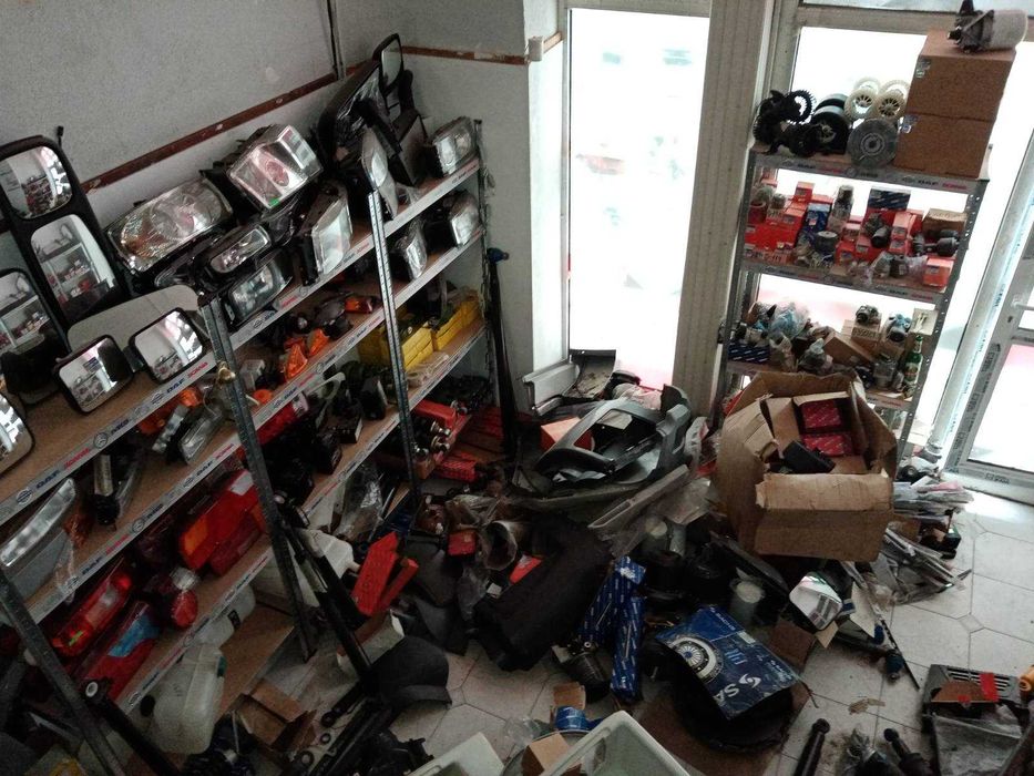 ТОП Оферта Продавам бизнес - Магазин за авточасти за камиони