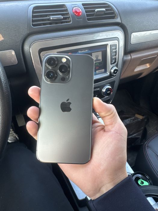 В продаже Айфон 13 про