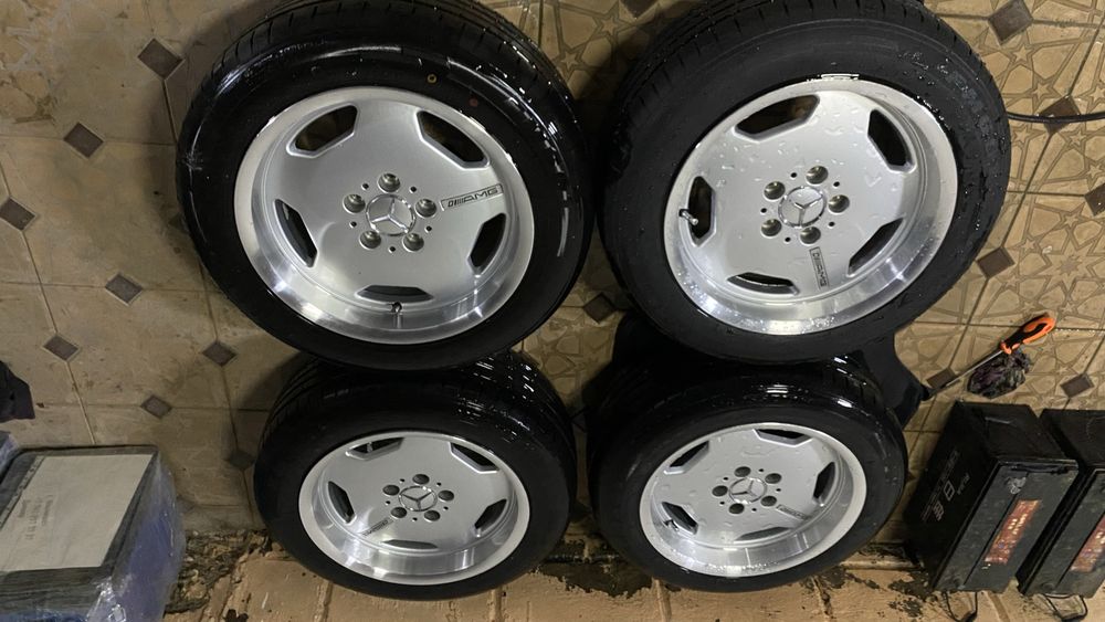 диск с шинамый новый Манаблок