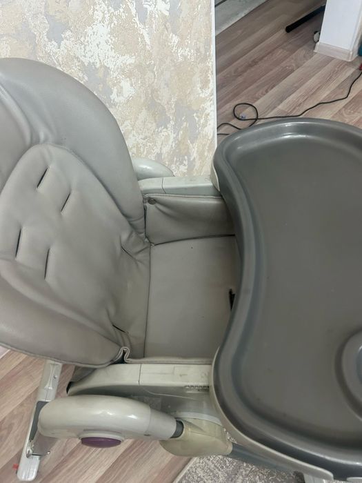 Продам стульчик для кормления