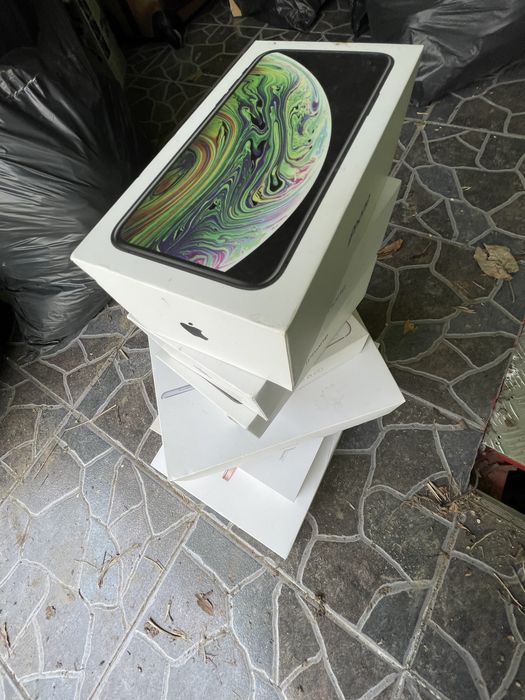 Cutii iPhone (diferite modele) , iPad, iWatch, MacBook Air