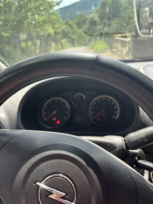 Opel corsa D 2008 ,gpl