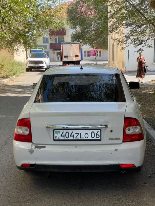 Продается приора 1