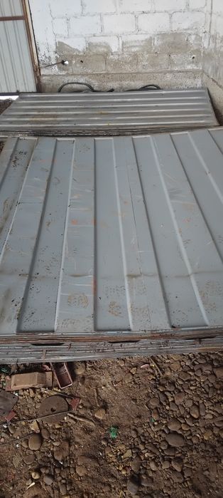 Kantiner listlar xarxil razmerda