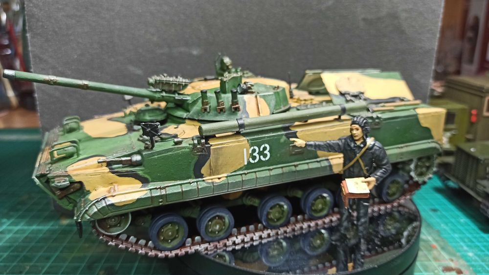 Продаю фигурки солдатиков