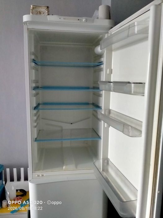Холодильник INDESIT 60*185