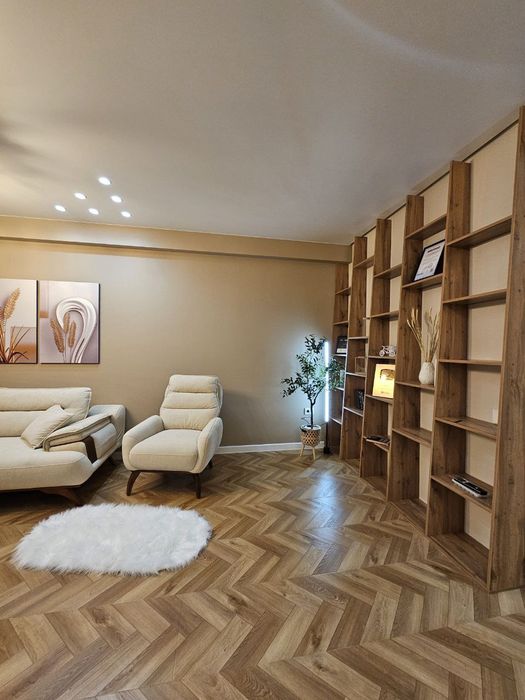 4 Срочна!!! Яккасарайский район Глинкп. 2/13/17 52м²

- Ориентир: 8 ро