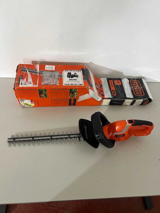 BLACK+DECKER GTC1845L20-QW – Foarfecă electrică gard viu 18V, lamă 45 cm, acumulator 2 Ah + încărcător