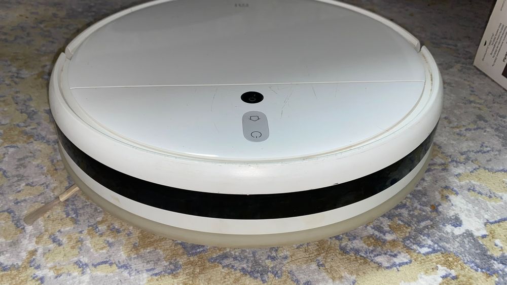 Робот пылесос Mi  Robot Vacuum-Mop
