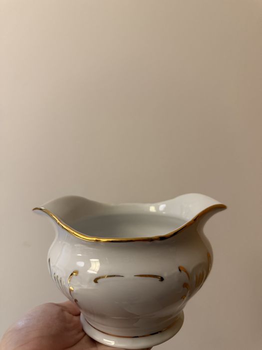 Продам Элегантный сервиз