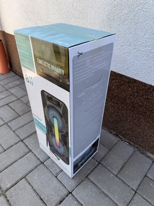 Boxa cu microfon