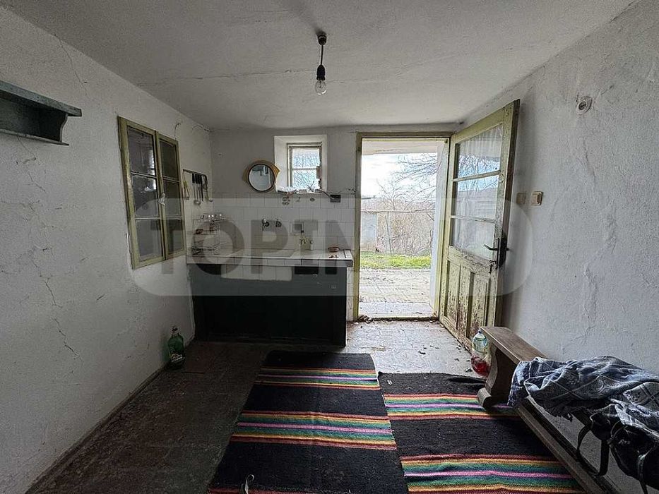 Продава се Къща в с. Джулюница, Област Русе - 160 кв.м за 75 €/кв.м - Снимка #7