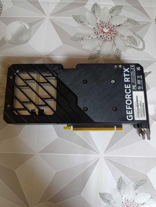 Видеокарта 4060 б/У,