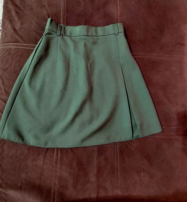 Продам сарафан, юбки, блузку.