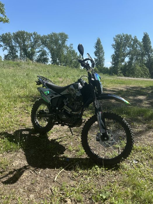 Мотоцикл UIAR 300