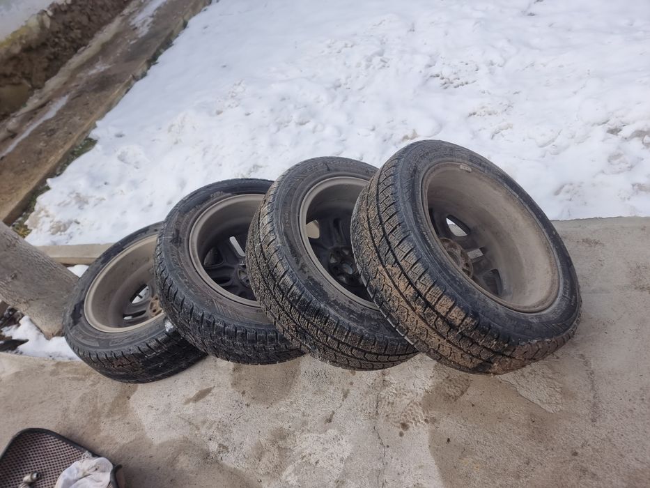 Продам диски с резиной