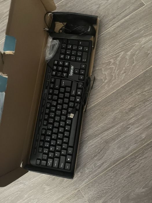 Vand kit desktop tastatura + mouse