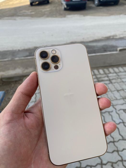 айфон 12 про идеальный