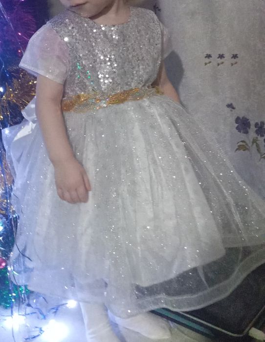 Продам детское платье