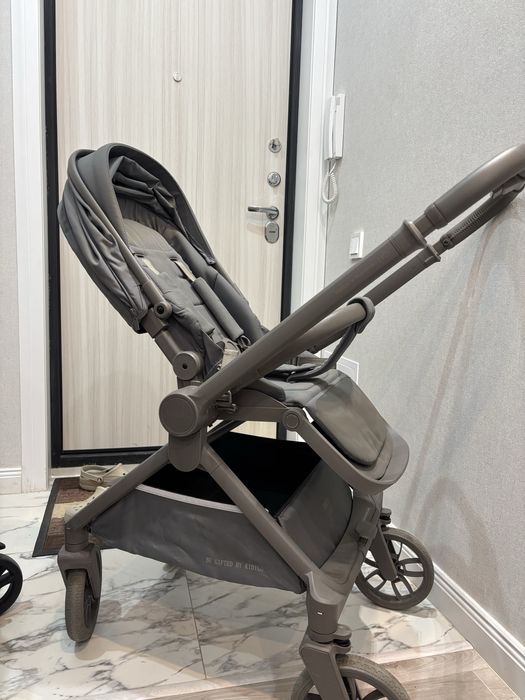 Коляска Kidilo d901f серый