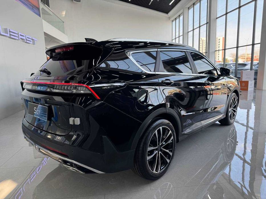 Премиальные модели SOUEAST (Соуист) бензин, гибрид.