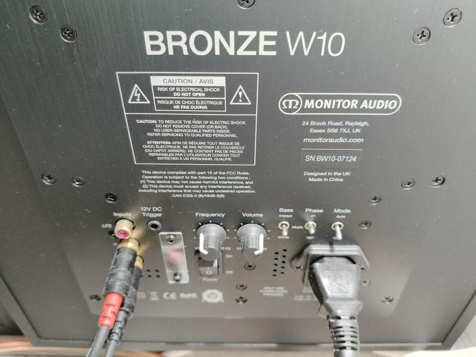 Subwoofer activ Monitor audio bronze w10