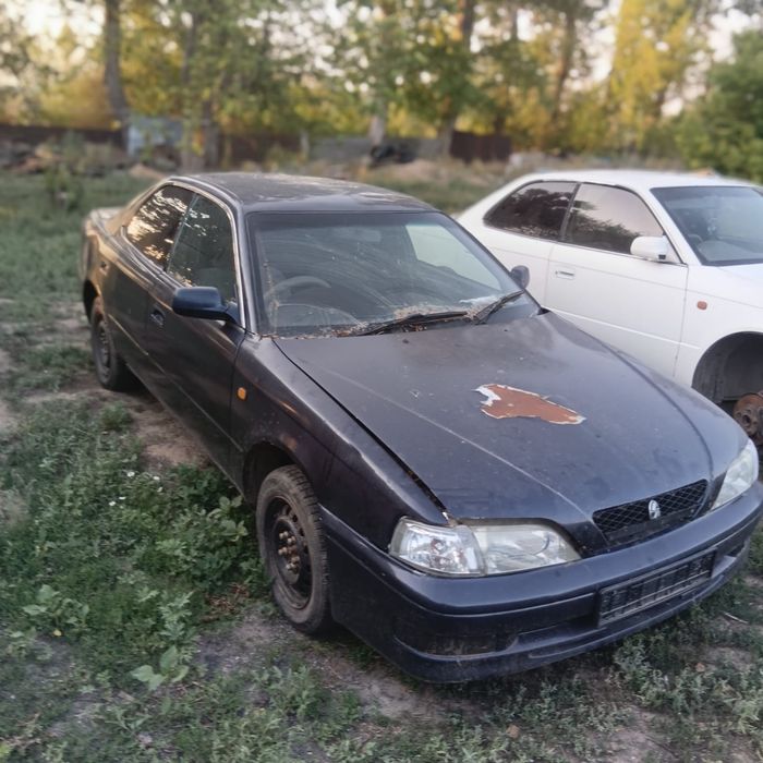 Продам тойота виста