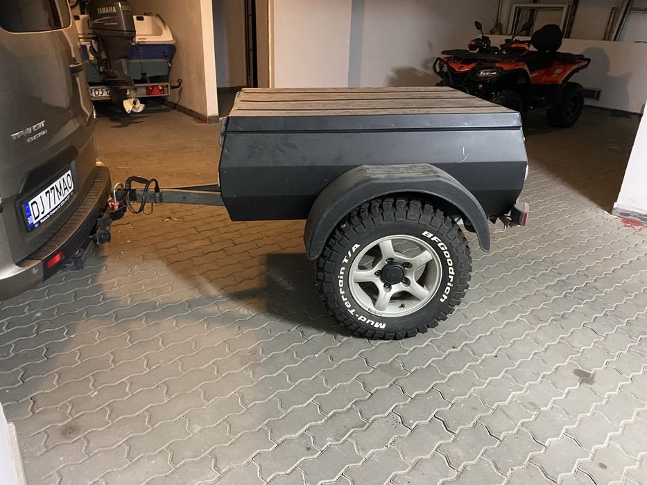 Vand remorca stema  off road