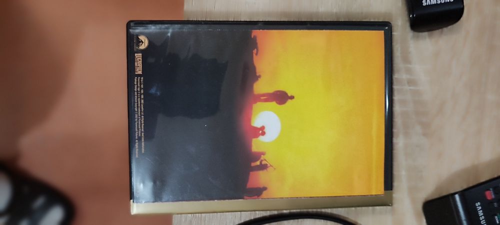 Филми на DVD и BLU RAY култови заглавия