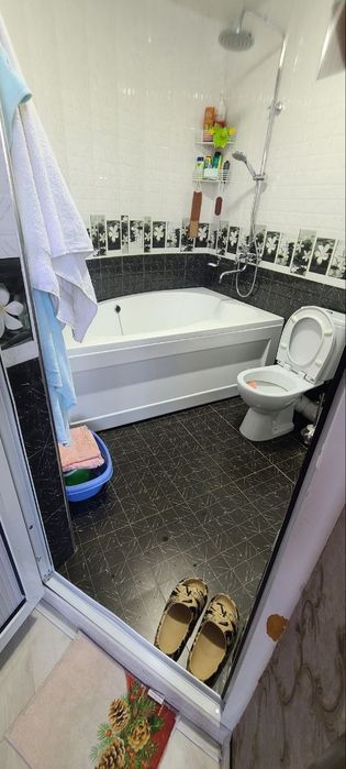 Nazarbek Saxovotda uy sotiladi 8,5 sòtu