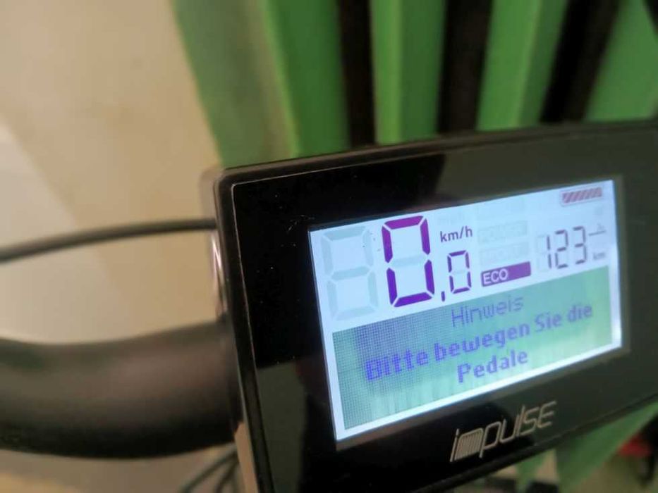 Електрически велосипед, голяма батерия,зарядно , ПРОЛЕТТА Е МОМЕНТЪТ!