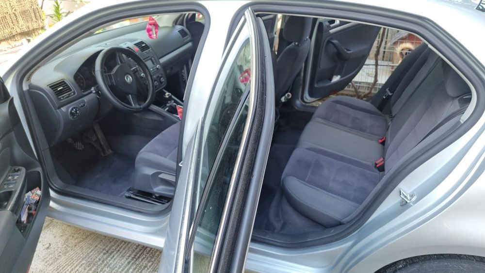 VOLKSWAGEN Jetta 2006 — imagine 4