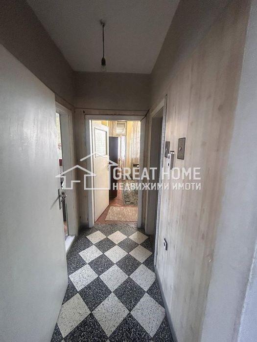 Продава се Многостаен апартамент в Търговище, Център - 108 кв.м за 472 €/кв.м - Снимка #7