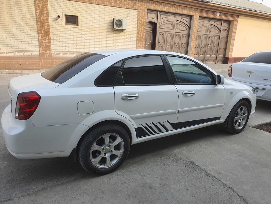 Lasetti Jentra qilingan