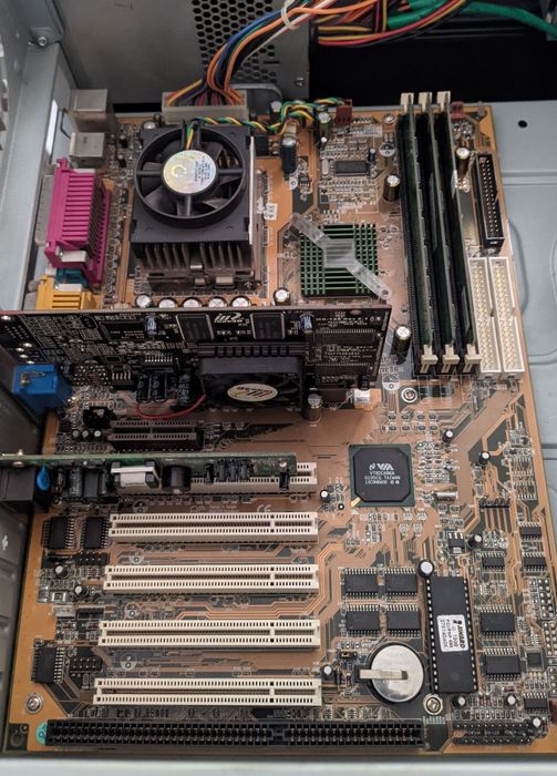 Материнская плата Abit VL6 (Socket 370).