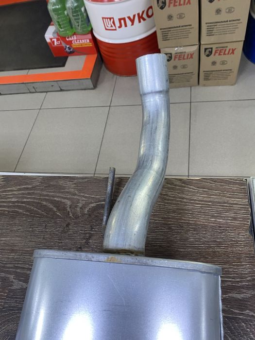 Продам новый глушитель Фольцваген пассат б3,б4