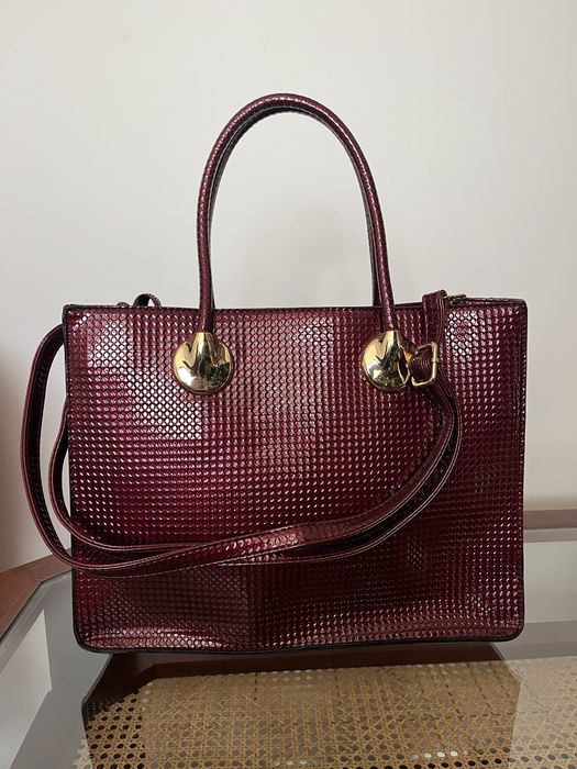 Geanta dama bordo cu elemente aurii nefolosita