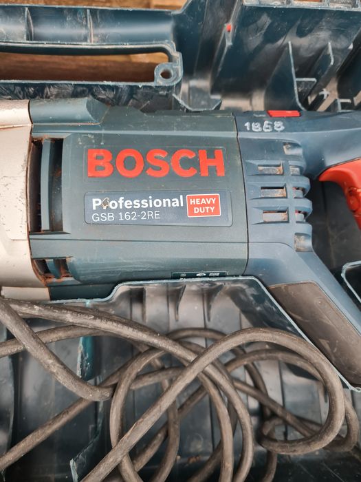 Голяма ударна бормашина Bosch!
