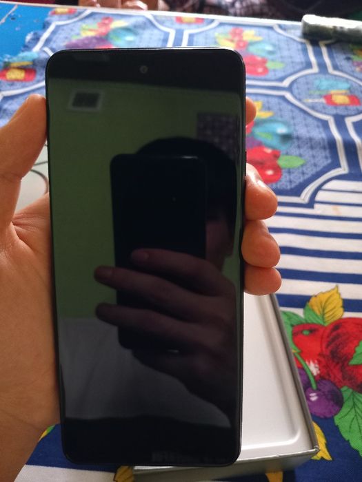 TECNO POVA 3.   6/128gb