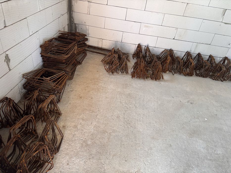 Etrieri fundatie diferite dimensiun!