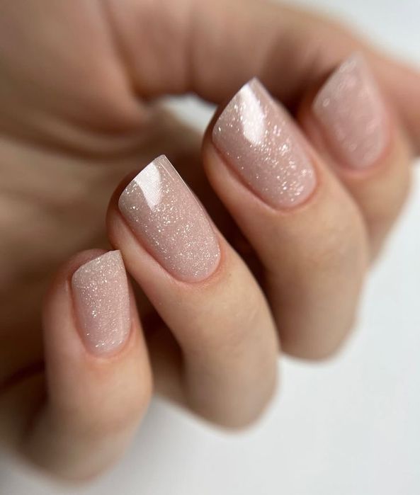 ВЫЕЗД НА ДОМ Маникюр, Педикюр, Наращивание