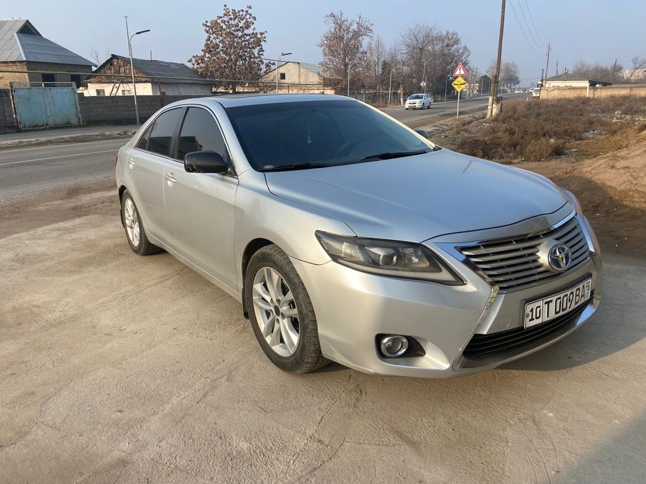 Тойота камри 2008