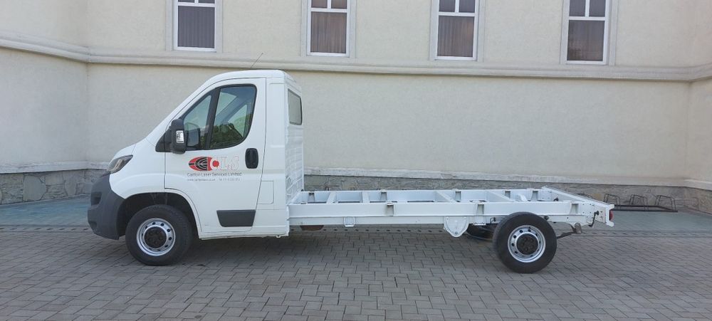 Peugeot Boxer din 2017 motor 2.2 HDI Volan pe dreapta Anglia