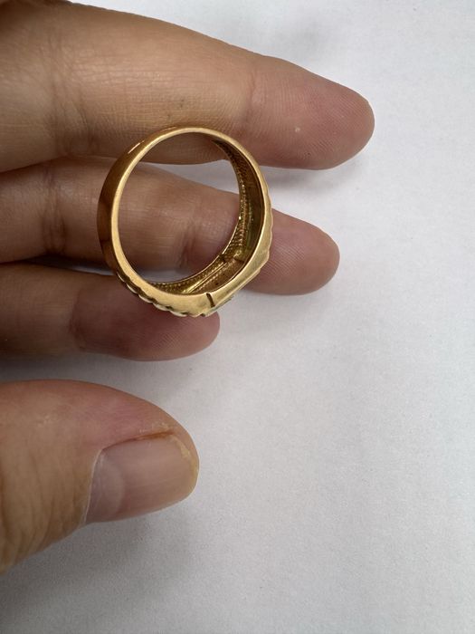 Продам печатку золото 585