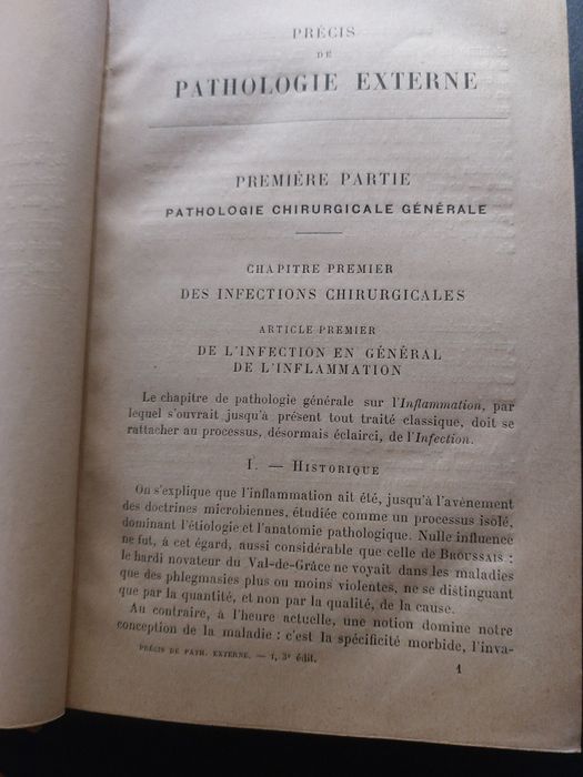 Carte veche de medicină 1906