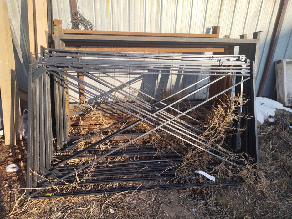 Продам срочно метал