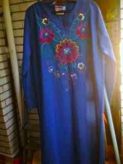 Продавам синя домашна дълга памучна рокля.