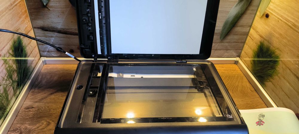 HP OfficeJet 5230 цветен принтер със скенер