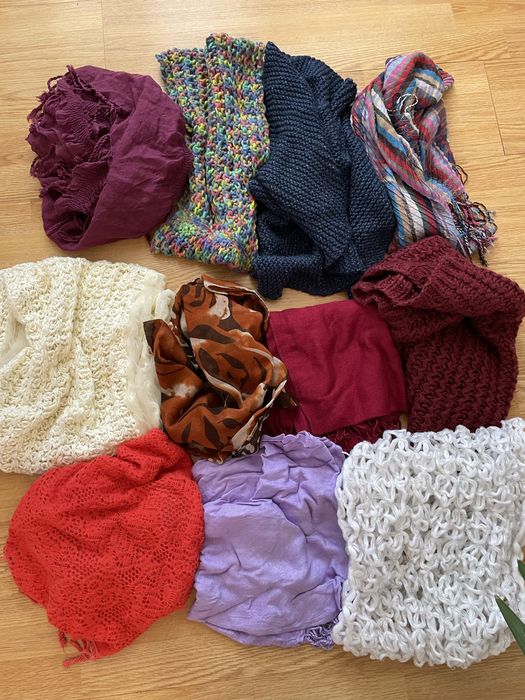 vand esarfe de diverse culori